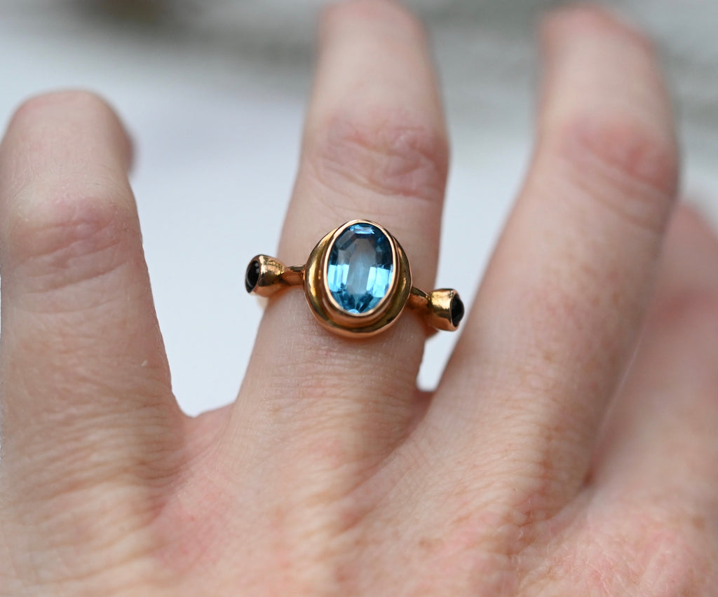 Blue Topaz 14k Gold Ring - size 6 Latta